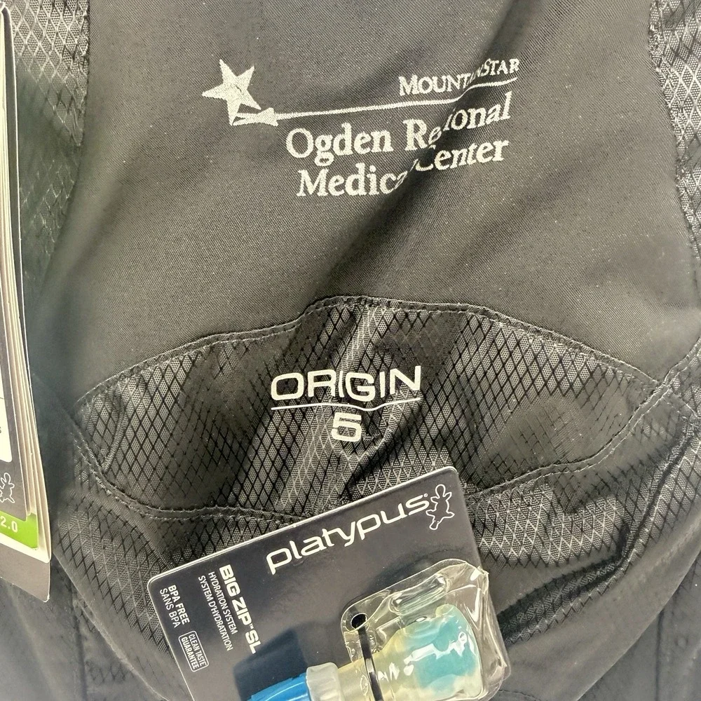 Platypus Hydration Backpack Origin 5 Pack Black‎ Hiking Mountain Biking *LOGO*